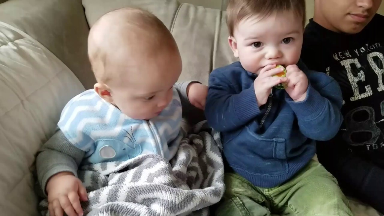 Battle of the Binky!!! Max & Dalton