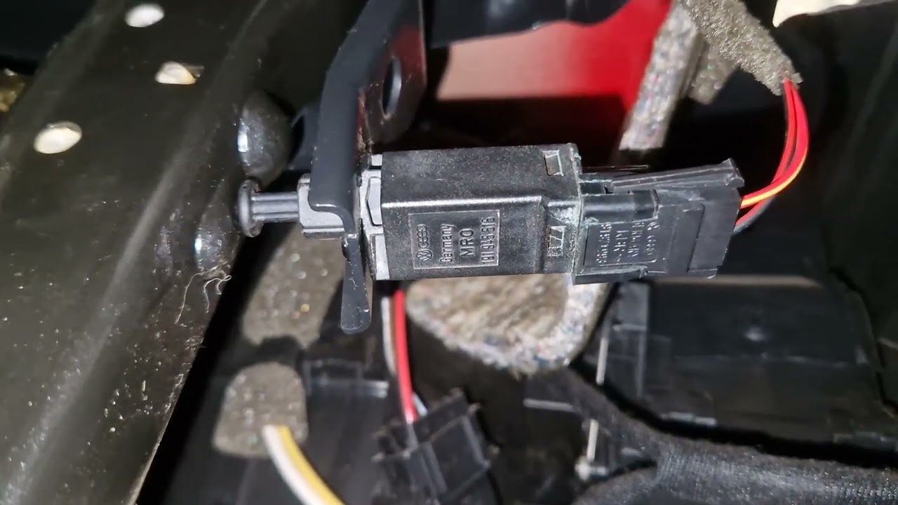 Eure Bremsleuchten sind permanent am leuchten?  Vielleicht schafft dieser Tipp abhilfe.