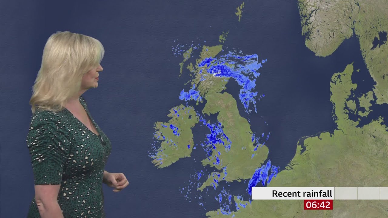 Carol Kirkwood - BBC Breakfast Weather 13/10/2020 - HD
