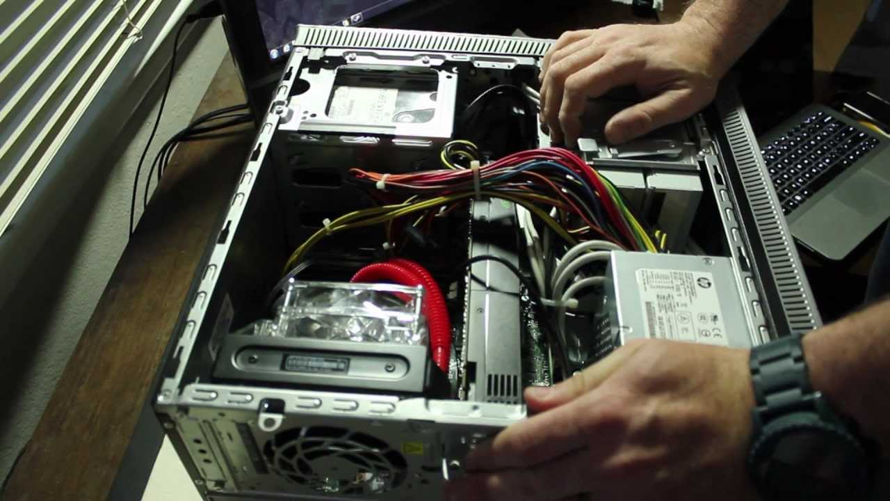 Getting Inside the HPE Phoenix Gaming Desktop