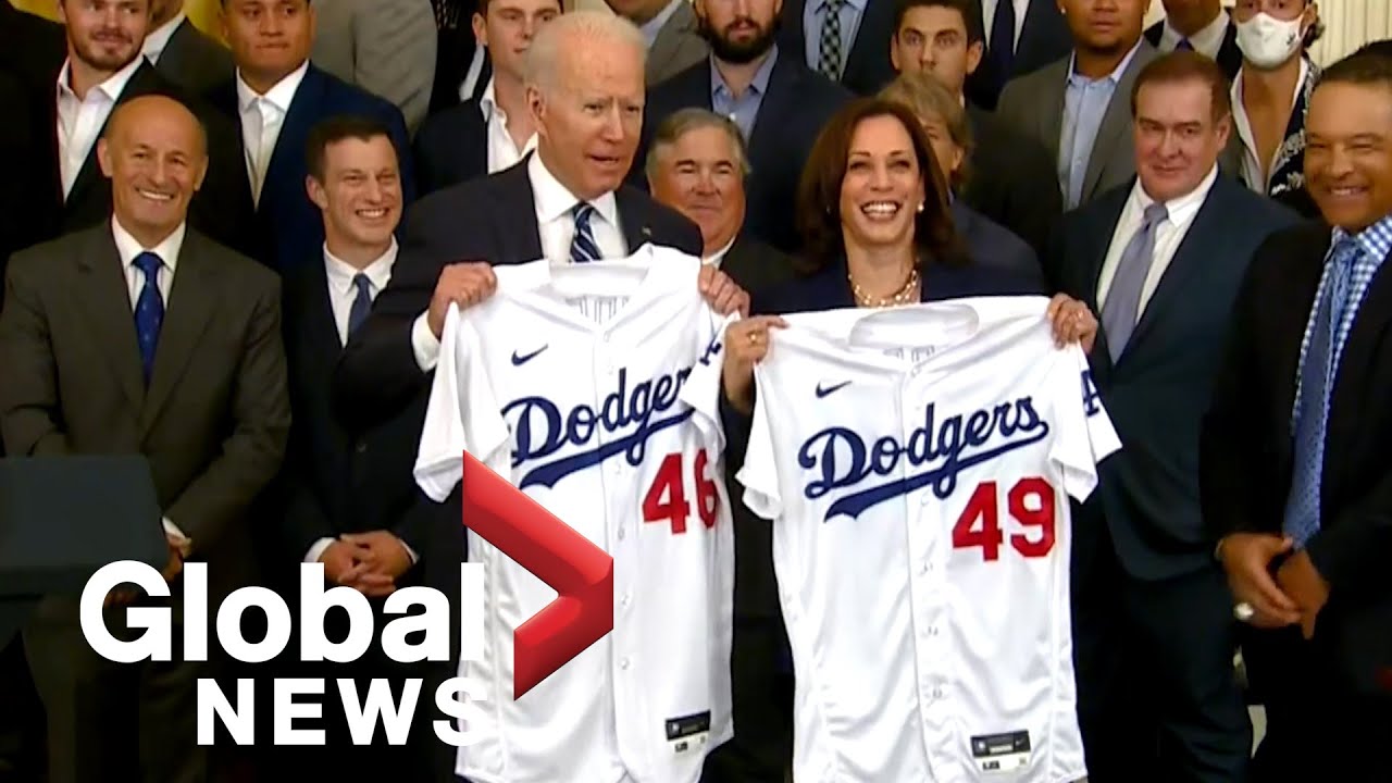 LA Dodgers, Clayton Kershaw visit the White House, give Biden and Harris custom jerseys