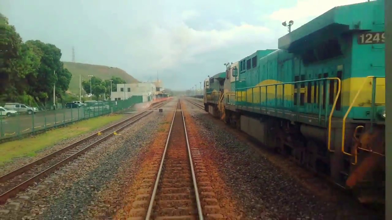 Trem de Passageiros da Vale EFVM em Ipatinga MG