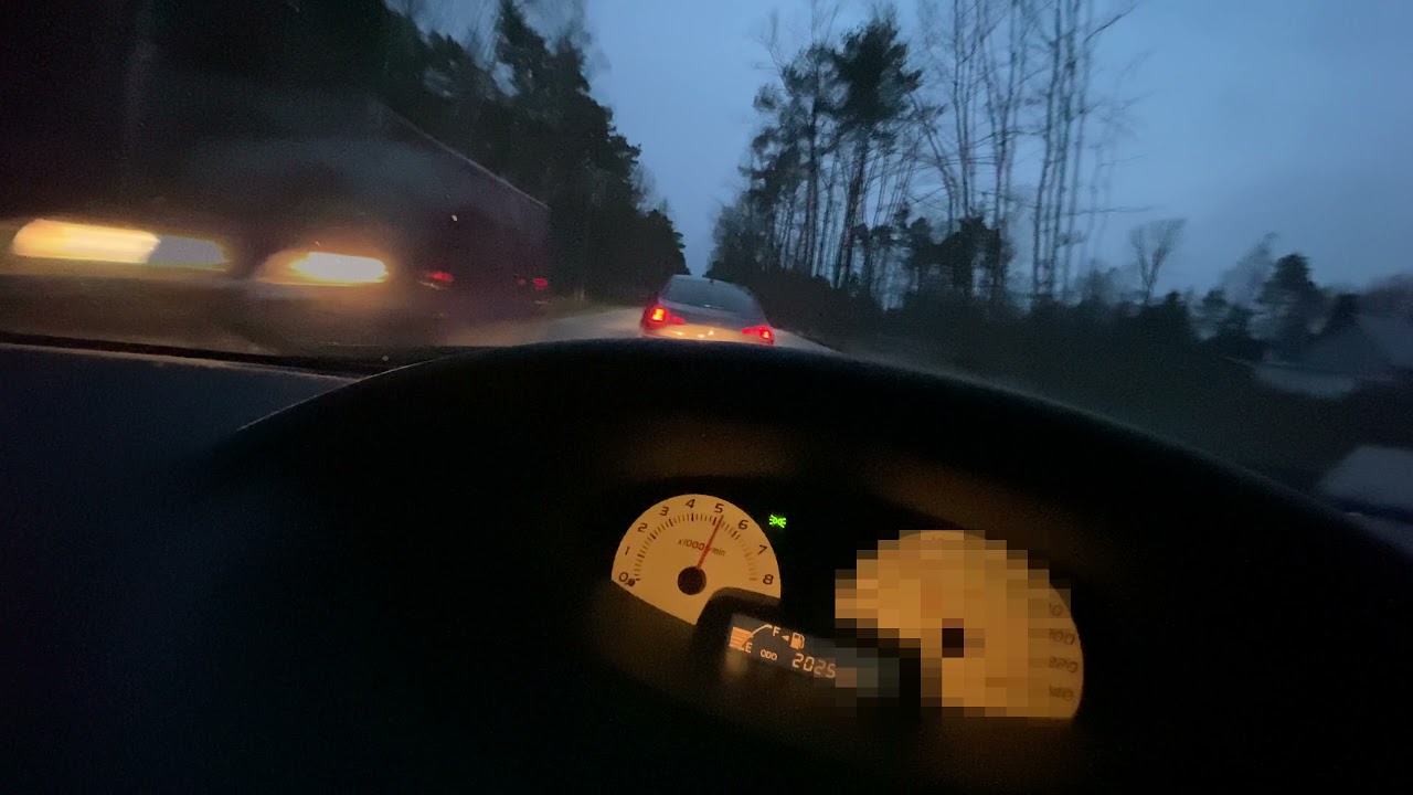 Yaris Ts Turbo vs Peugeot 607 *street racing*