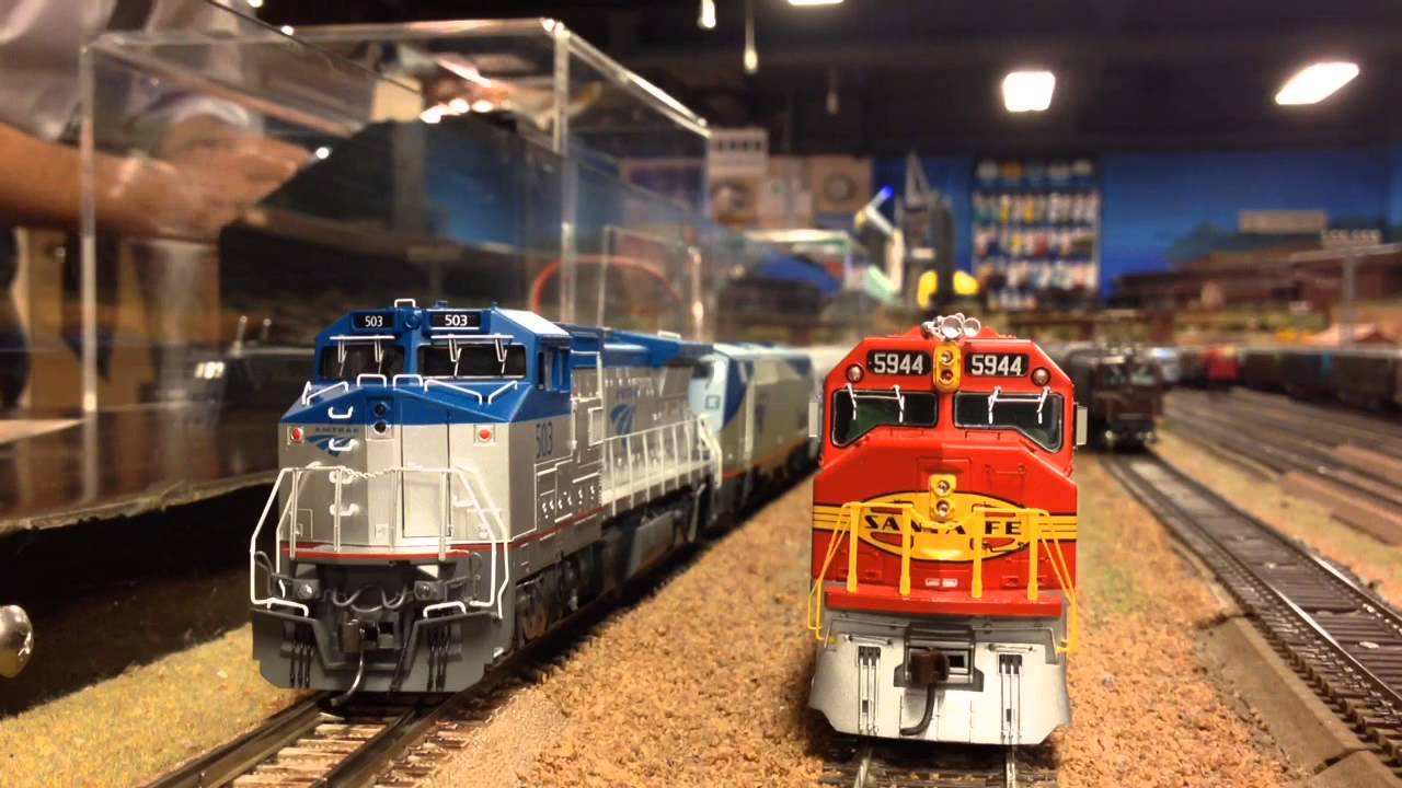 HO scale (Amtrak / Santa Fe /CN turbo train) 　京都祇園デゴイチ kyoto/Japan