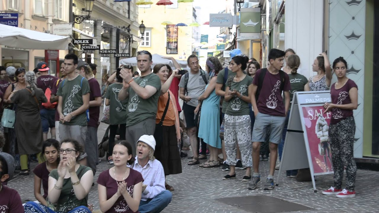 International Yuva Shakti Seminar Austria 2015, Flash Mob Klagenfurt