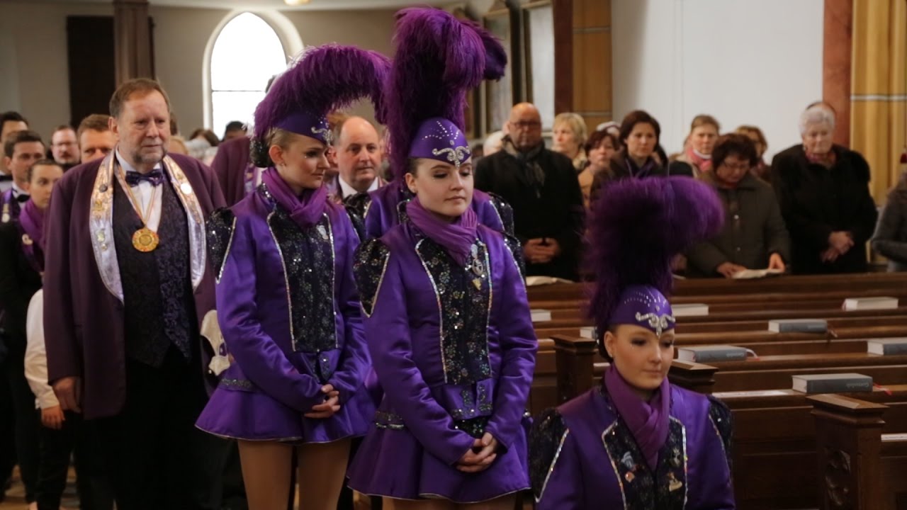 Faschingsgottesdienst in Bad Birnbach mit Garde, Elferrat und Predigt auf Bairisch
