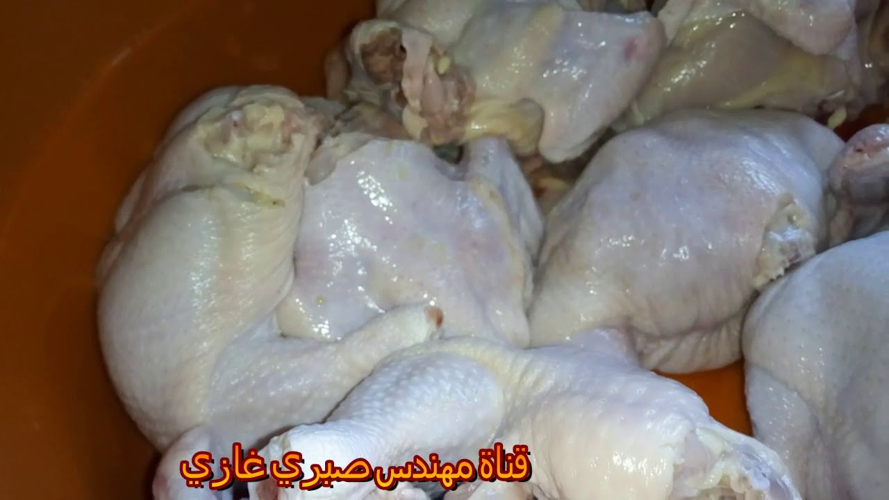 ضاع عمرنا واحنا بنخزن الفراخ فى التلاجه غلط ولما نسوى الفراخ نجد العظم واللحم اسمر