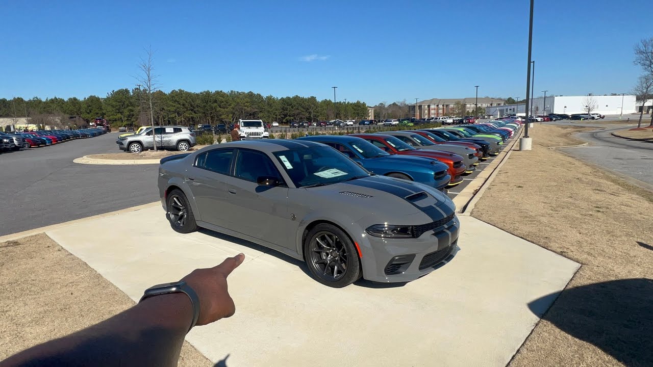 I FINALLY WENT HELLCAT SHOPPING...