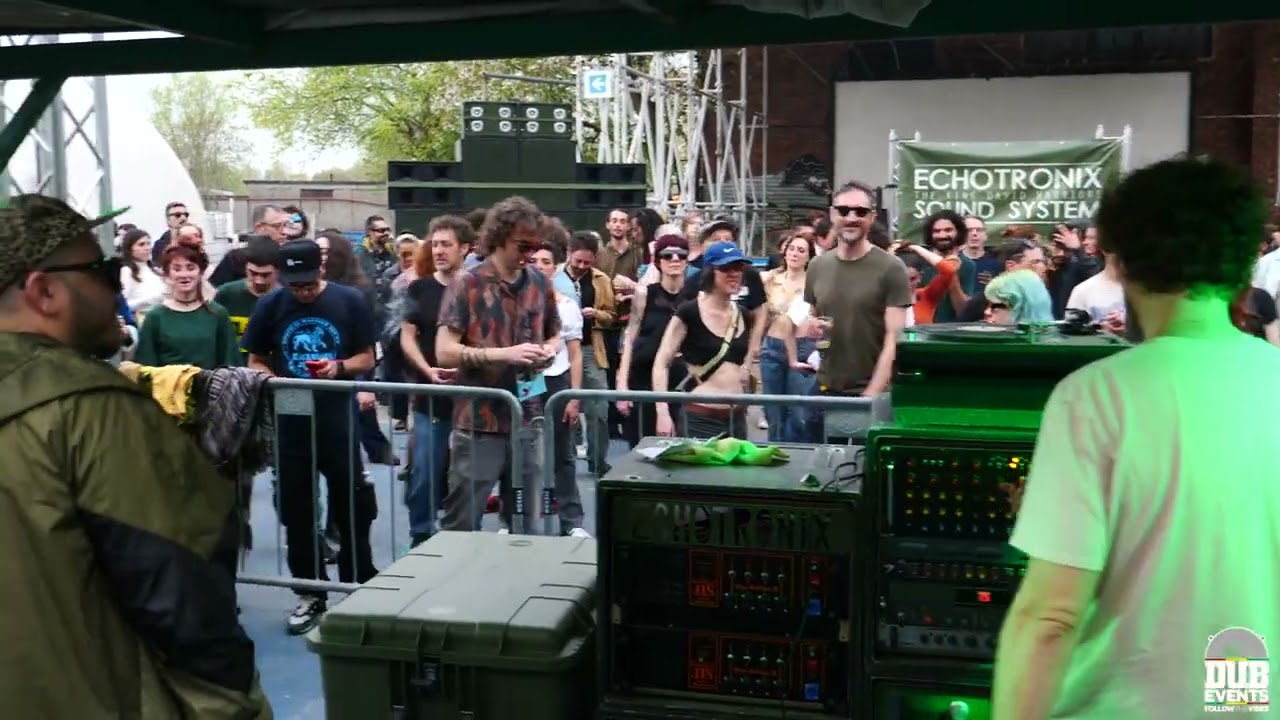 JahLion ft. Lion Warriah on Echotronix Sound System @ Bunker Torino [IT]