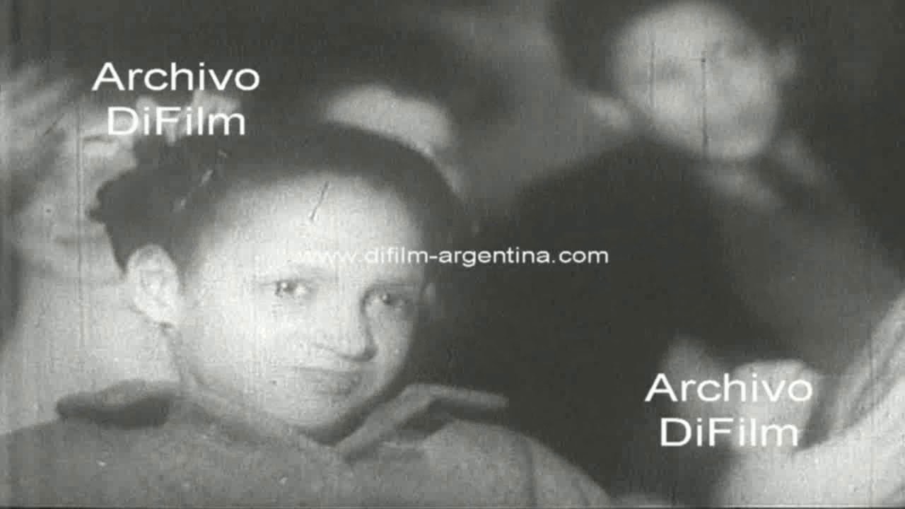 Función de circo en Buenos Aires - Payasos - Elefantes - Caballos 1965