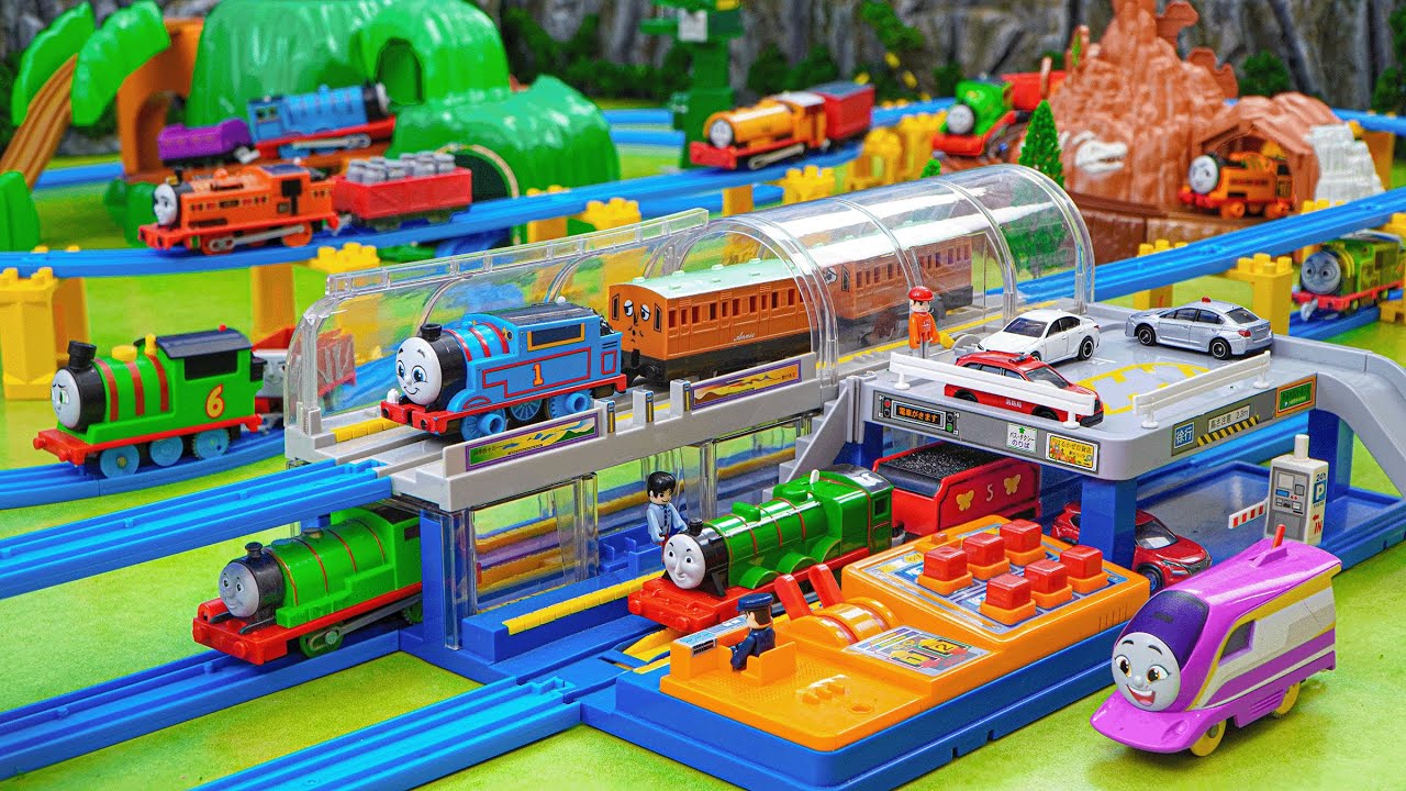 Plarail Shinkansen Subway ☆Construction Subway Line via Dokidoki Mountain & Tomica Railroad Crossing