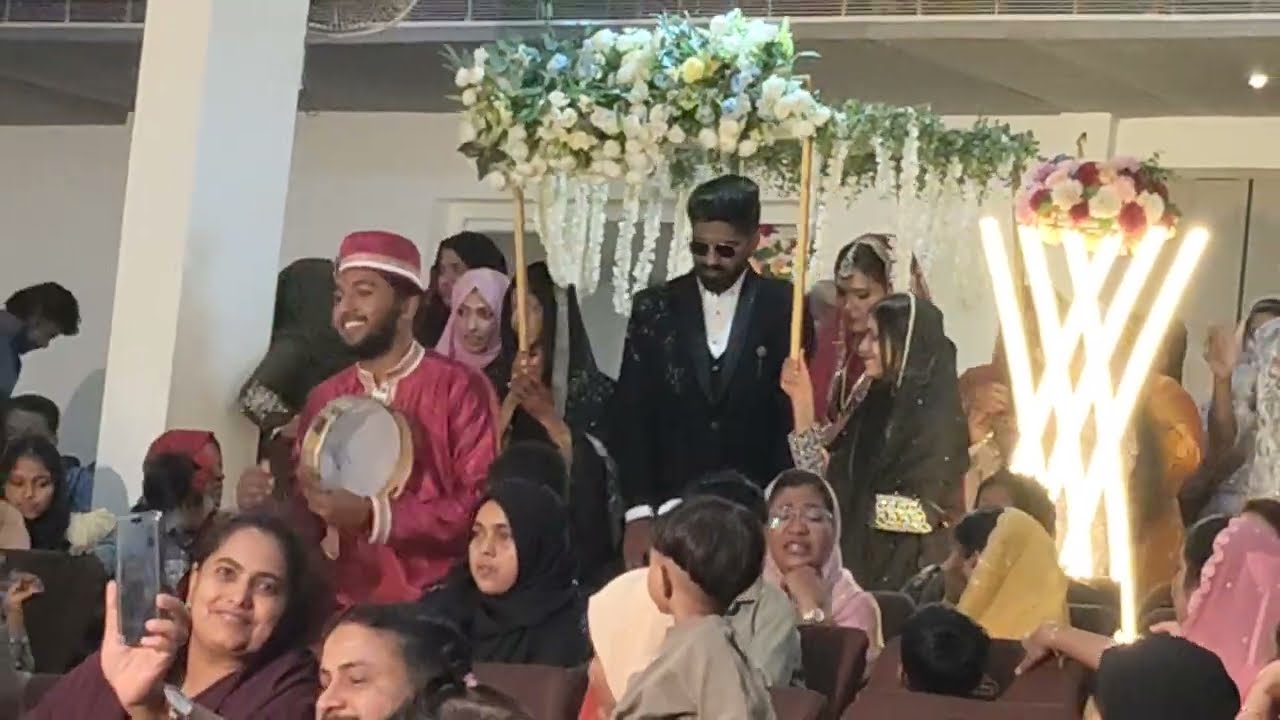 നിങ്ങൾക്കുമുന്നിൽ അടിപൊളി കല്യാണ വിഡിയോ മായി ..  The  dance  of marrid..  Laike. Plese. subscraibe