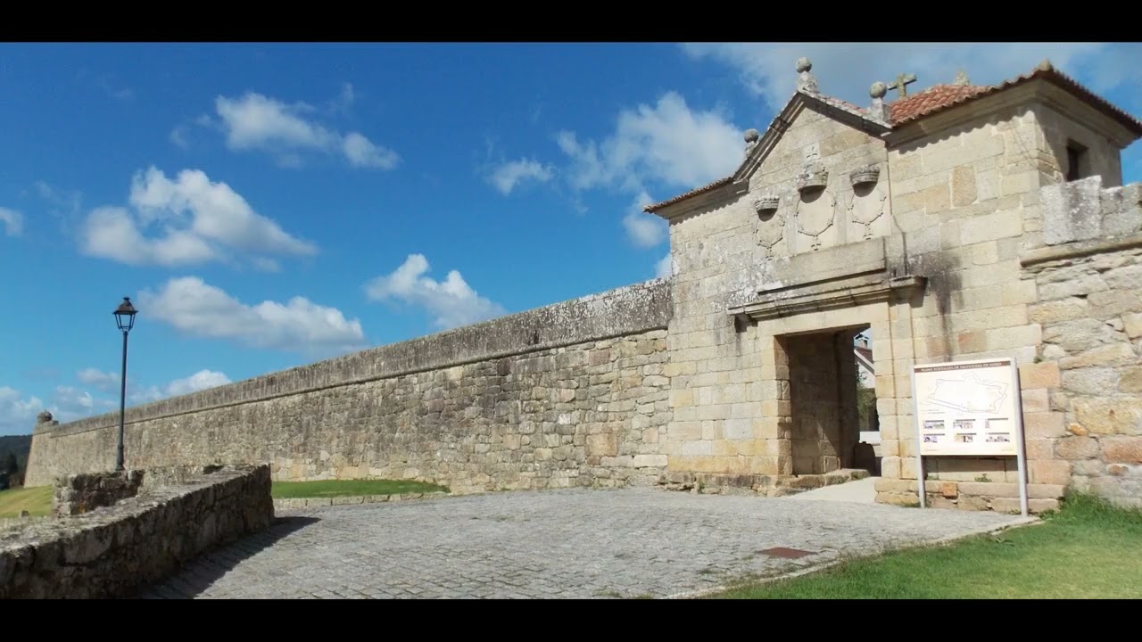 Сальватерра-де-Миньо, Испания __ Salvaterra de Miño, Spain