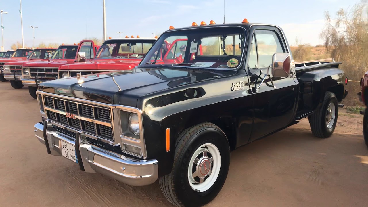 تجمع فريق وانيتات الخليج الكلاسيكي في محافظة عنيزة