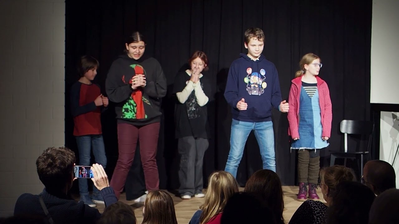 Improtheater für Kinder: Bilderstellen