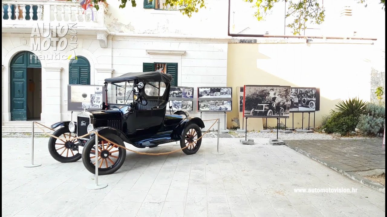 Susret vlasnika oldtimera u Skradinu