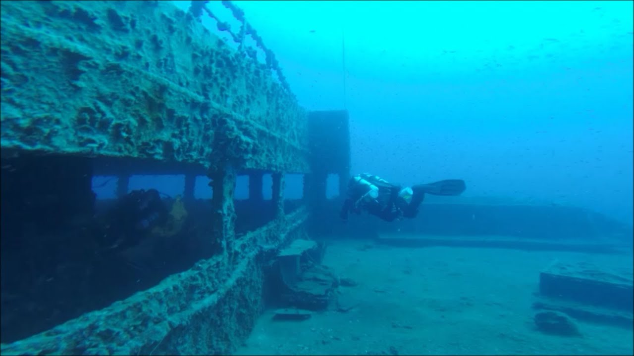 Poseidon MKVI rebreather divers on the oil super tanker Haven