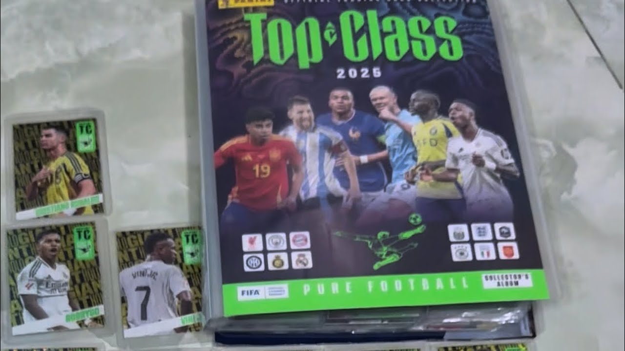 Cùng nhau sưu tập thẻ cầu thủ siêu sao Panini Top class 2025 and 38 holo giant cards