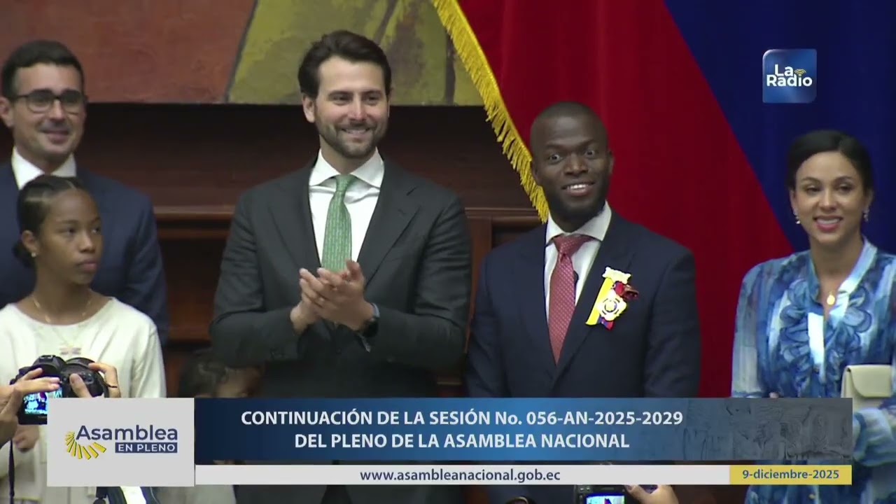 Condecoraci&oacute;n al jugador Enner Valencia - Sesi&oacute;n 056 - Comisi&oacute;n General
