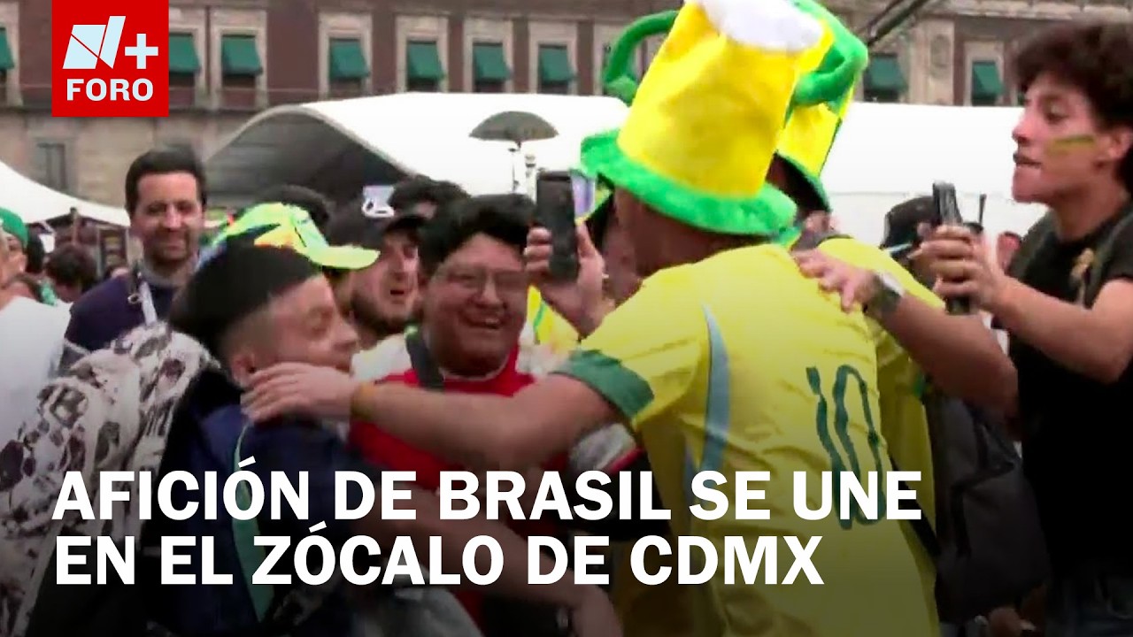 Aficionados disfrutan fiesta futbolera en el Z&oacute;calo de la CDMX
