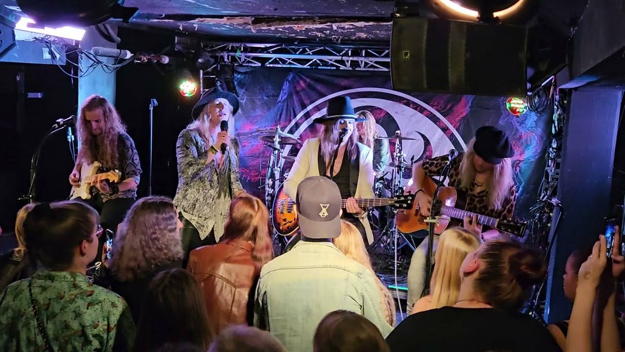 Shiraz Lane Acoustic Archives - Broken Into Pieces @ Bar Loose, Helsinki 28-09-24