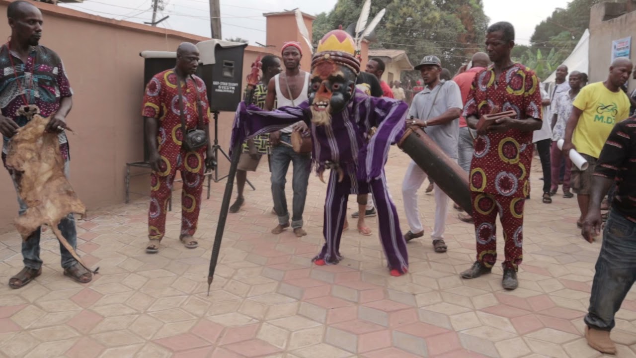 O Melu Nne na Nwa Masquerade