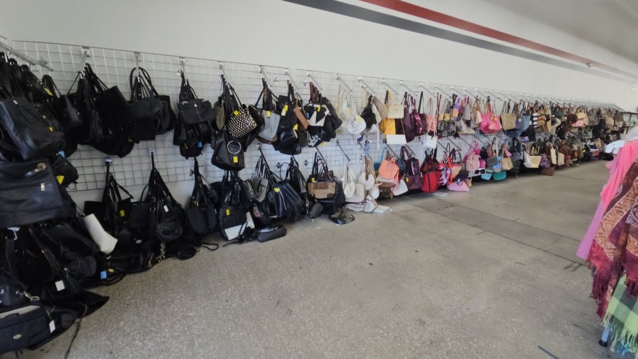 DESIGNER BAGS & JEWELRY! RED, WHITE & BLUE! Thrift with me!