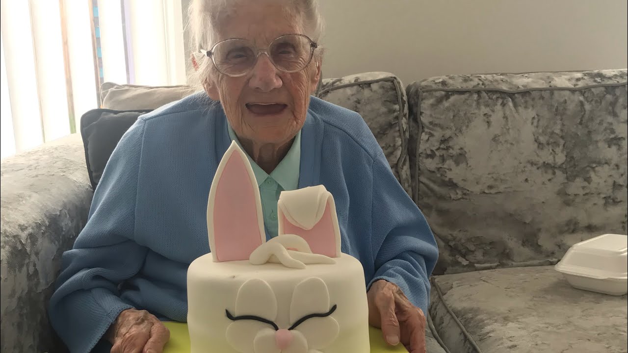 92 year old today happy birthday little nana iris 💕