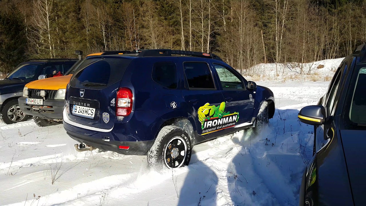 Dacia Duster - Winter Fun!