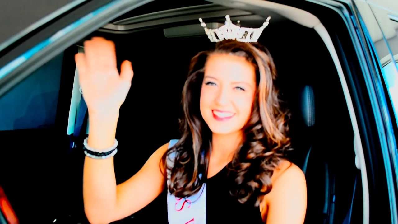 2013 Cadillac Escalade walk around with Erica Scevers