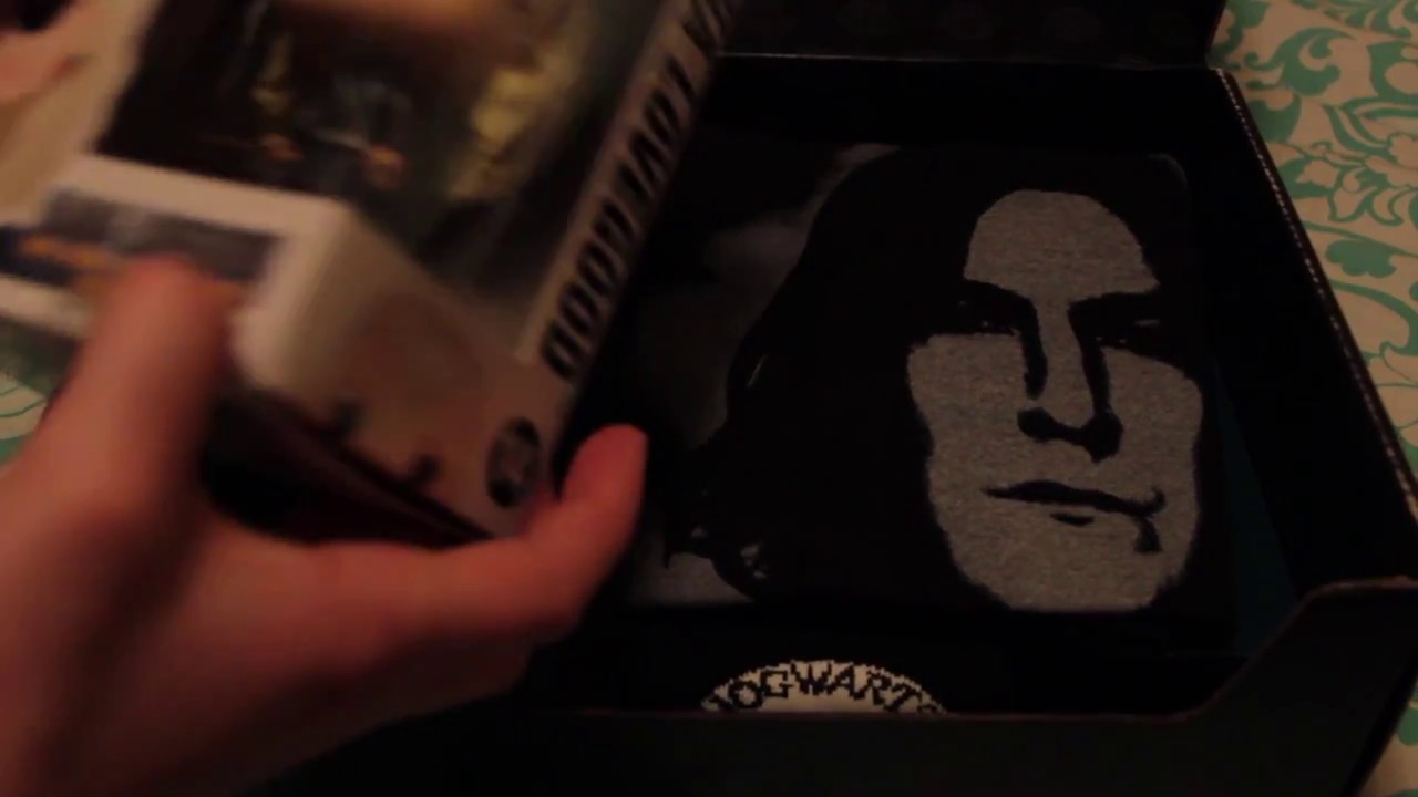 Loot Crate Unboxing: A Matter of Time (Crate 2)