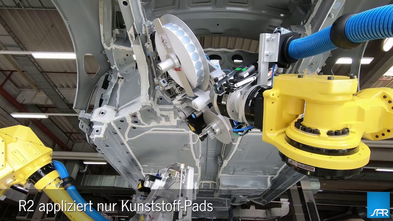 SAR Oberflächensysteme: Klebepad-Montage mit tesa