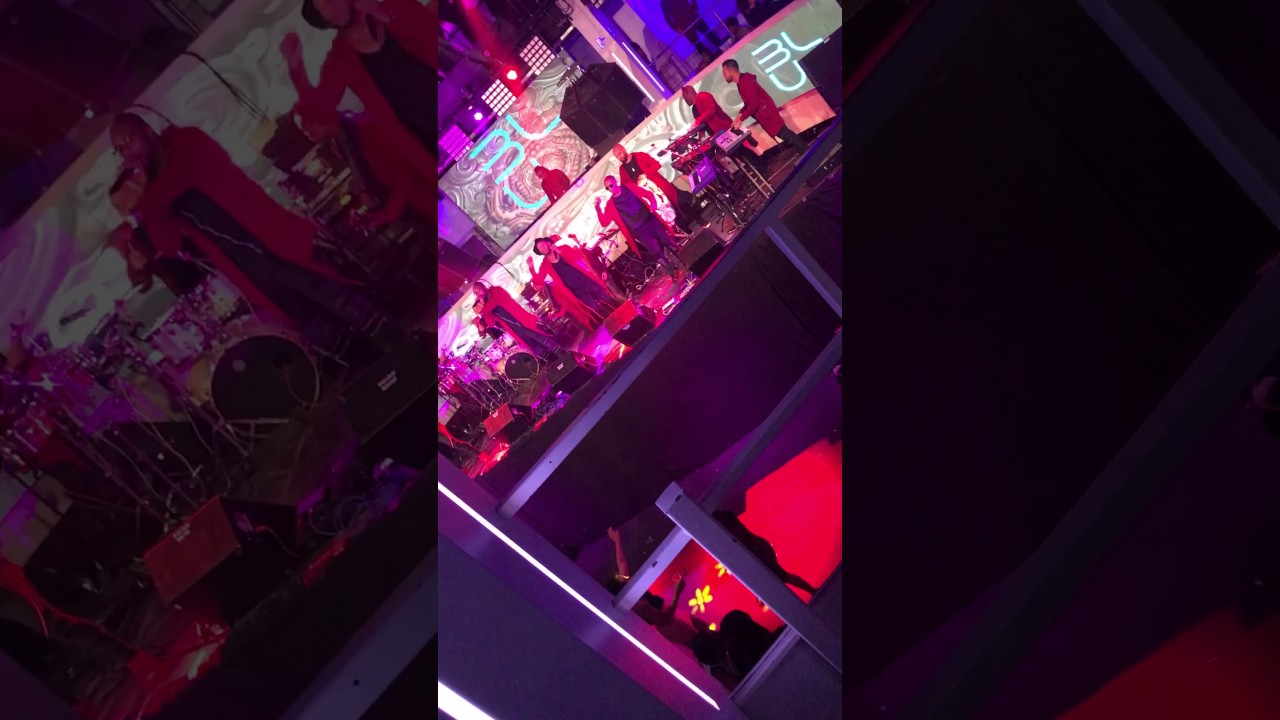 Qsign - sin sa  (hunnely)Live (Club Blu) 03-12-2016