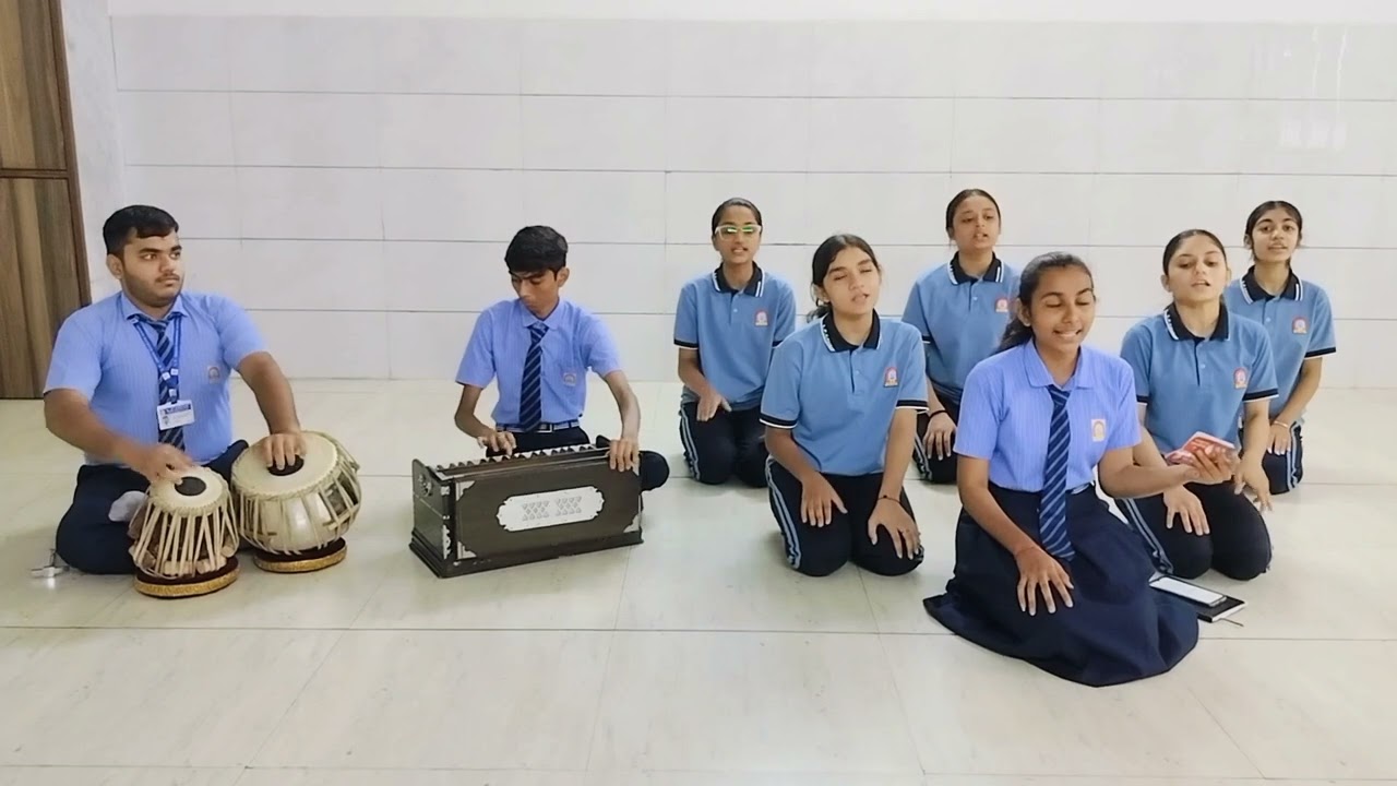 Students Singing 