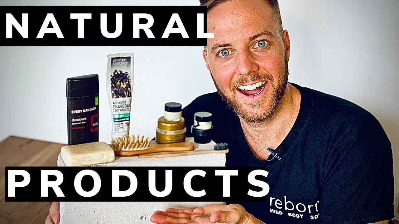 NATURAL BEAUTY PRODUCTS | NON-TOXIC LIVING ! Look into my travel bag & GET SOME TIPS!