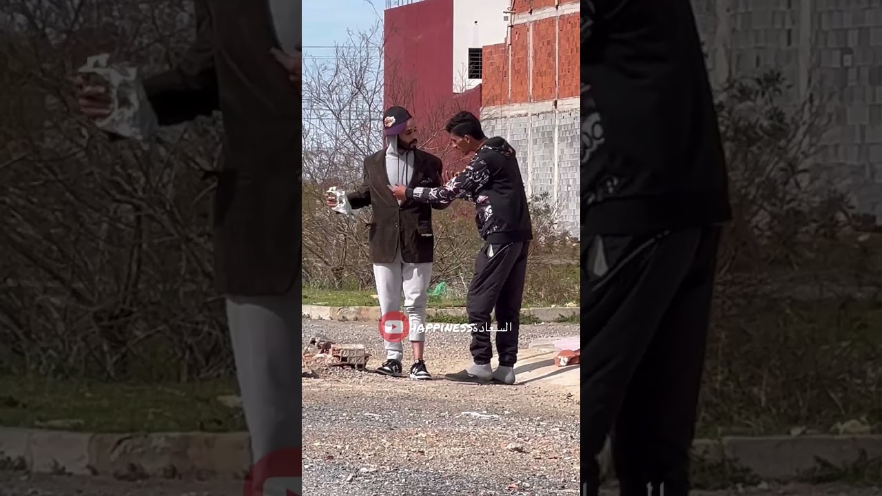 ‏لميكة الكحلة فيها الذهب وفيها فلوس😂