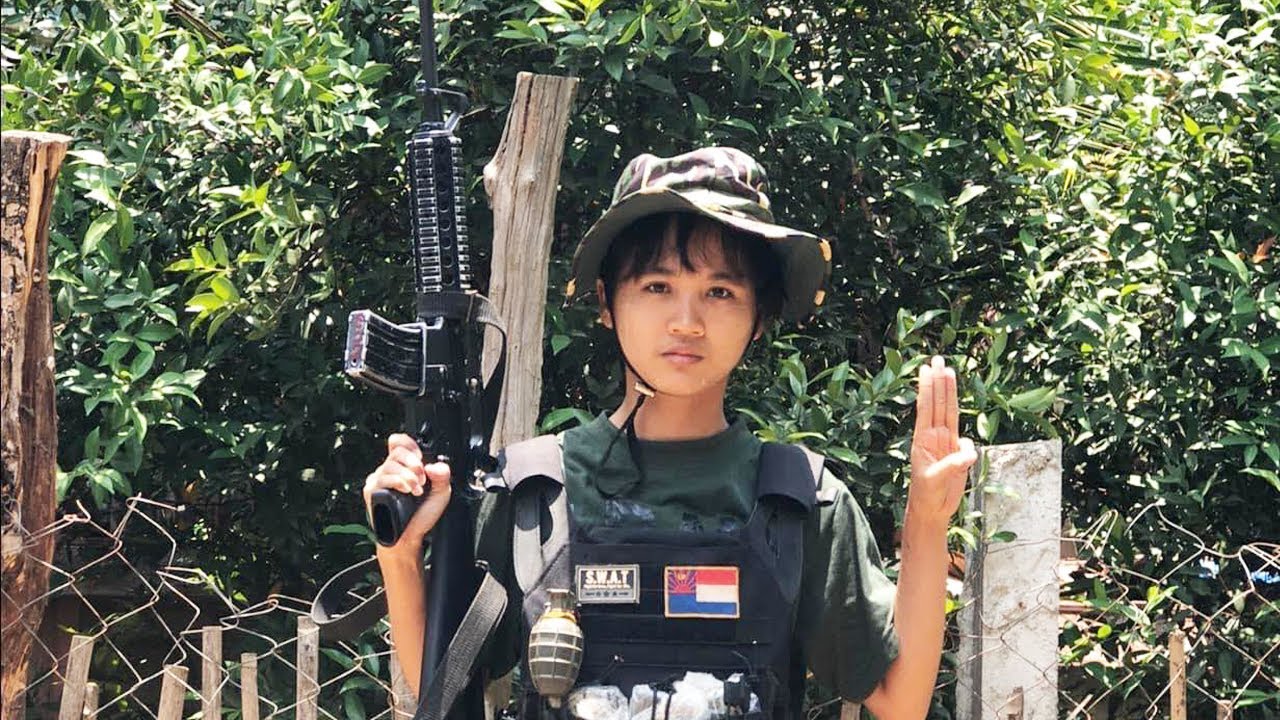 ထောက်ပို့တပ်သား ကရင်တိုင်းရင်းသူ နန်းချောစုခင်