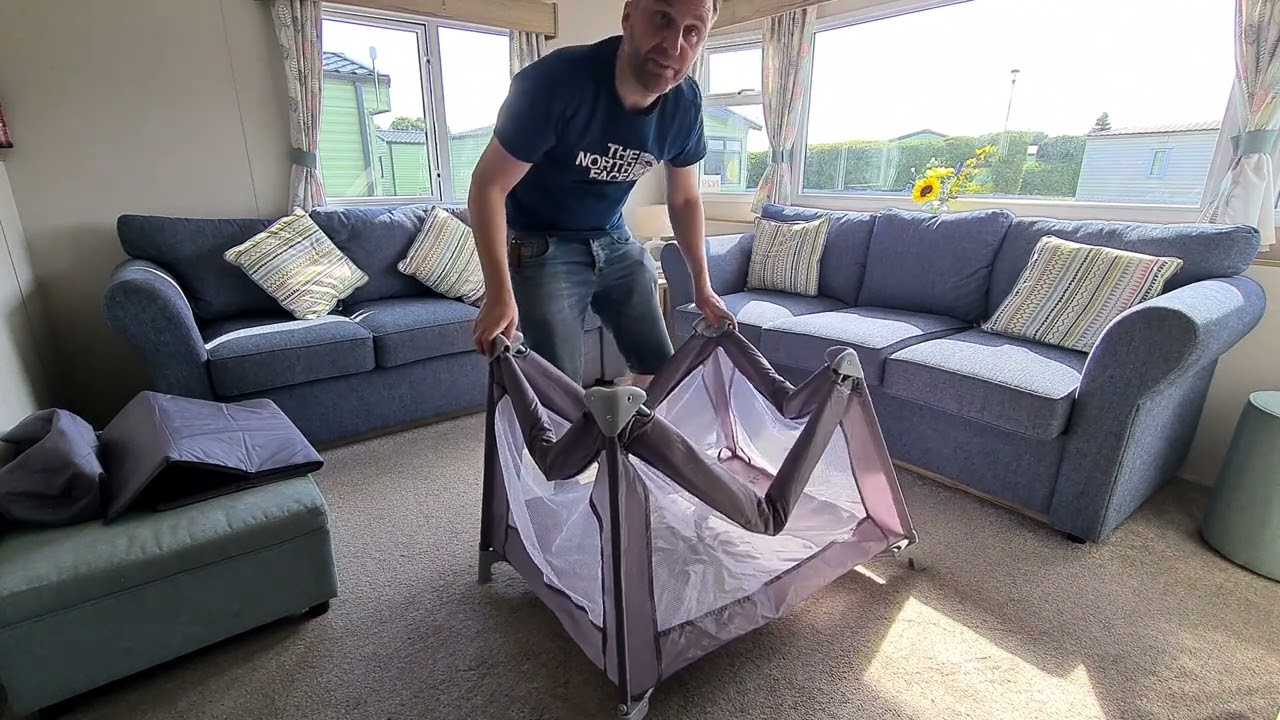 Assembling Red Kite Travel Cot basic tip
