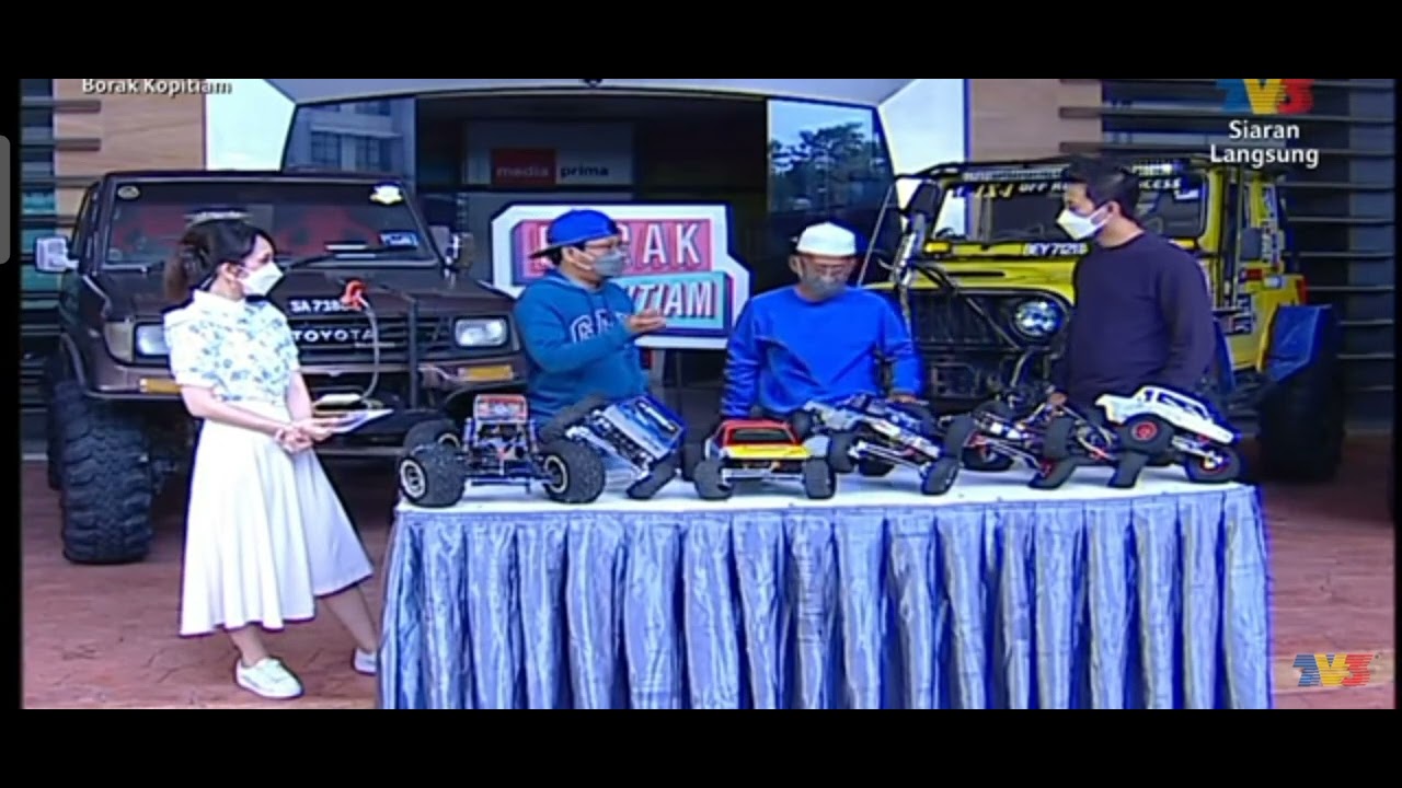 GIFTEDFINGERS RC AT BORAK KOPITIAM show on TV3. 27/2/2022.