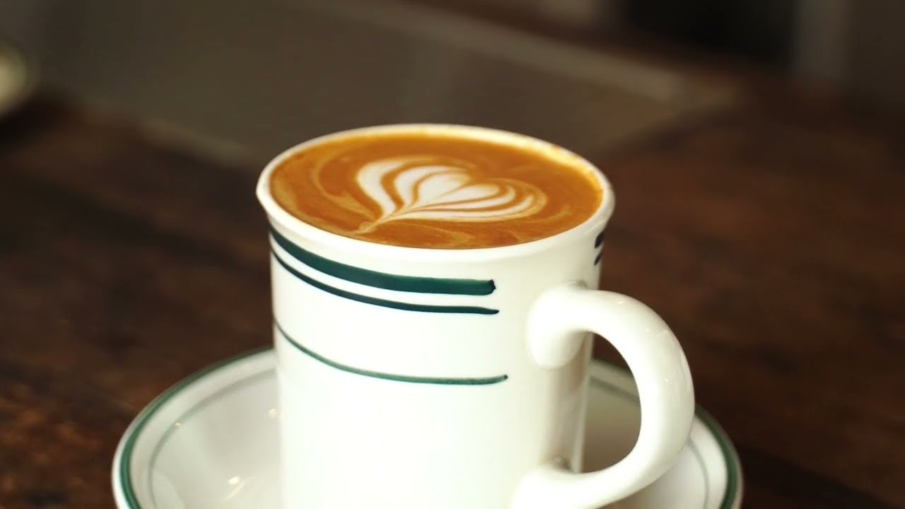 Semi-automatic espresso machine, easy operation to get perfect afternoon tea
