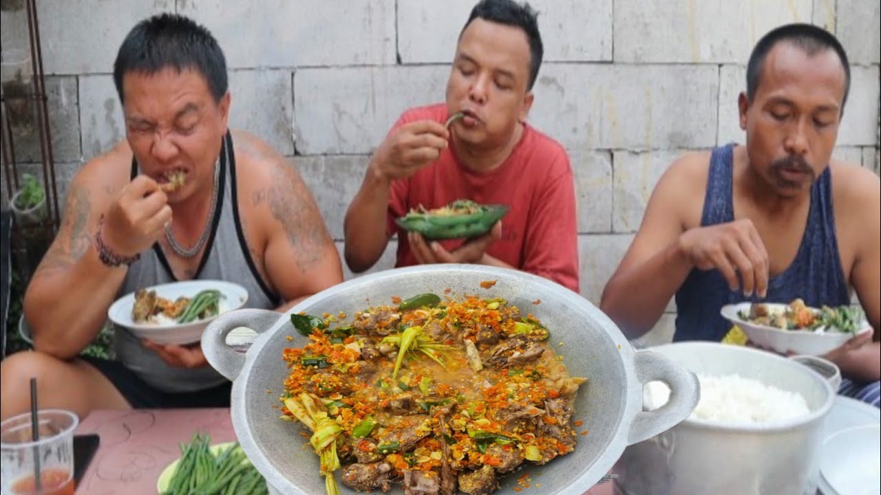 MASAK BEBEK TER PEDAS DI MUKAN BUMI