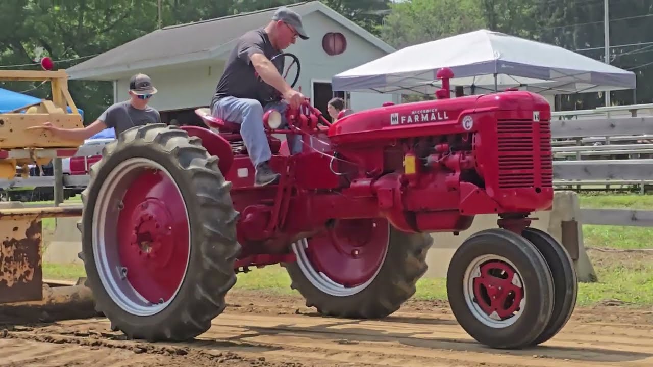 Bakersville, Ohio Tractor Pull August 2025