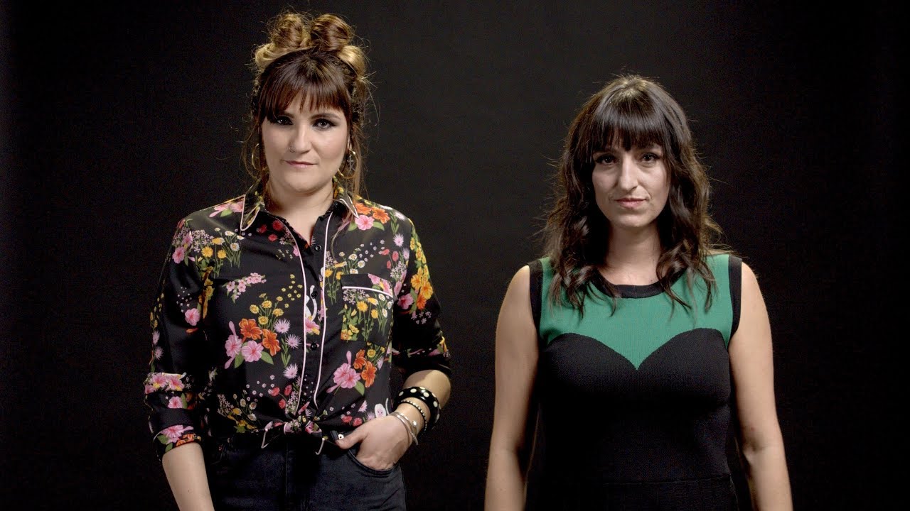 «Si me quieres, quiéreme entera», de Dulce María Loynaz por Rozalén y Beatriz Romero.