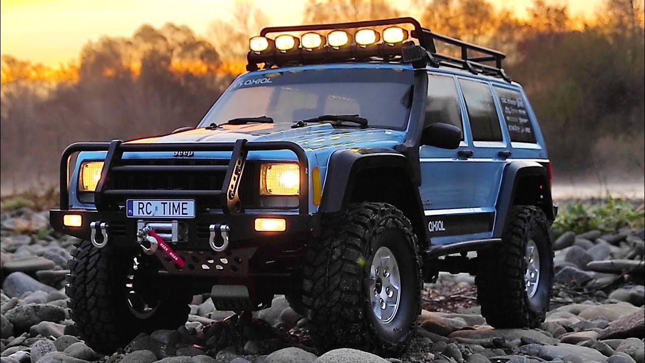 RC crawler Traxxas TRX-6 Mercedes G 63 AMG 6x6 Axial SCX10II Jeep Cherokee XJ 2000 1/10 scale car