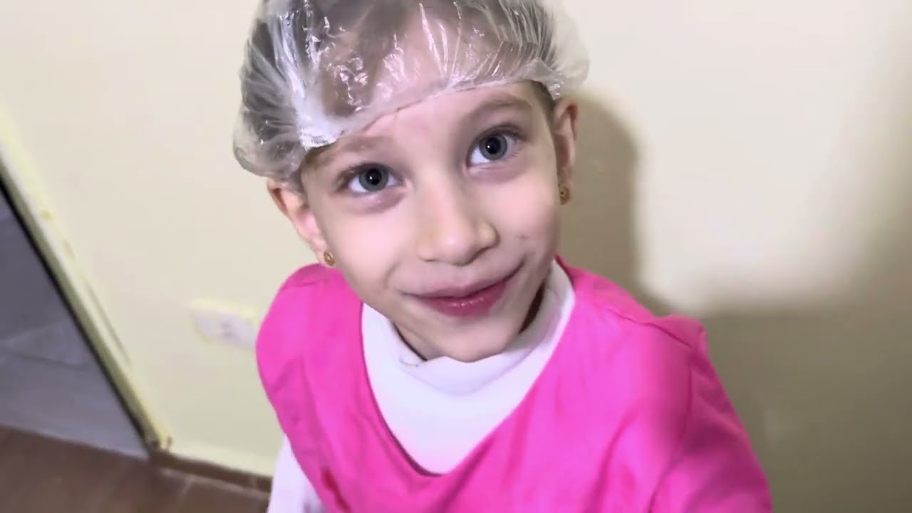 الدكتور الشرير خلع كل اسنان لولو 😱/ السكرتيرة الطيوبة ساعدتنا على الهروب 😭🦷