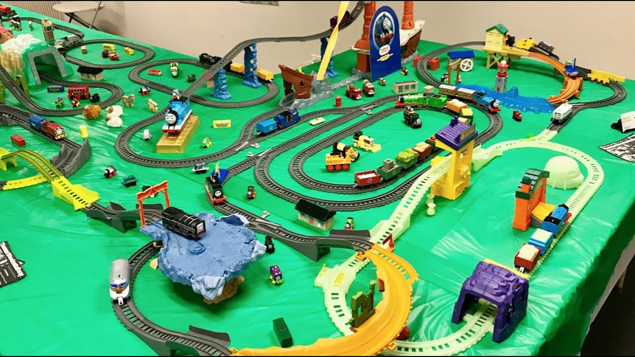 Thomas TrackMaster Motorized Layout - Train Show Display (2018)
