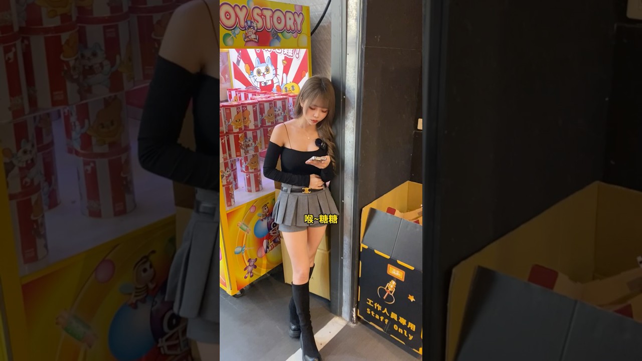 就說不舒服了不要煩啦 