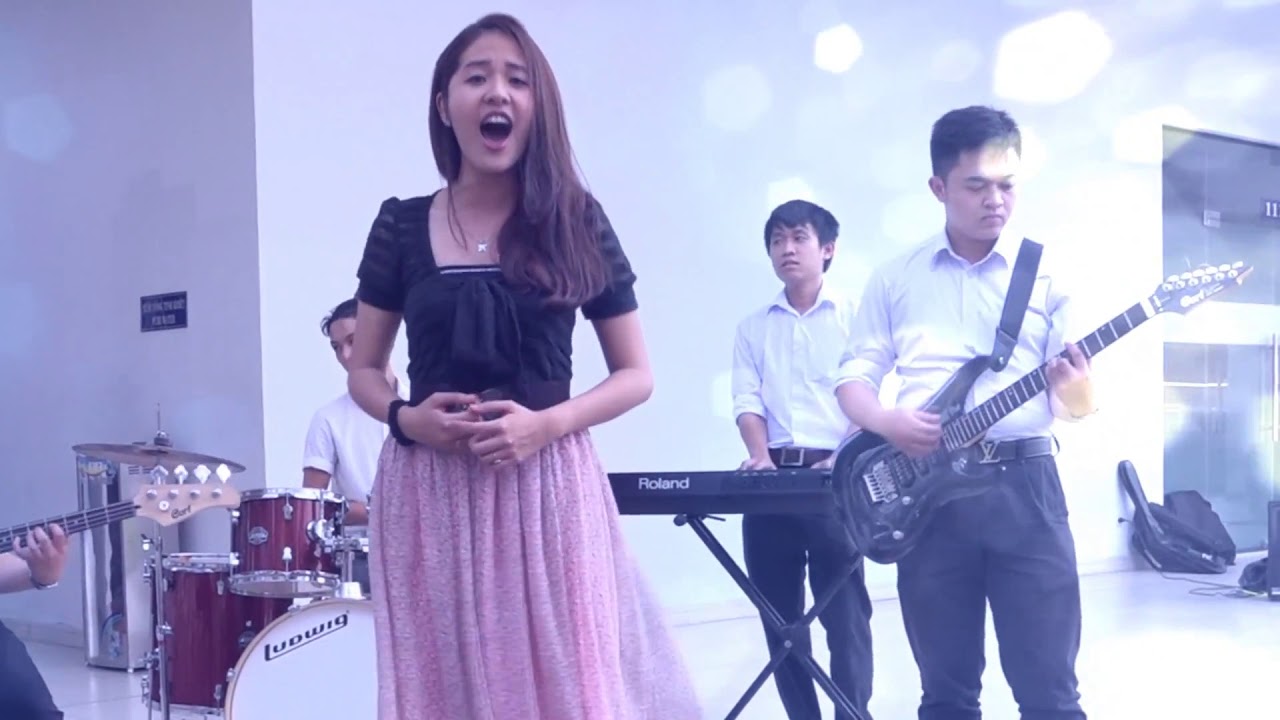 Huyền Huỳnh- Huế, Sài Gòn, Hà Nội (2015)- sáng tác Trịnh Công Sơn