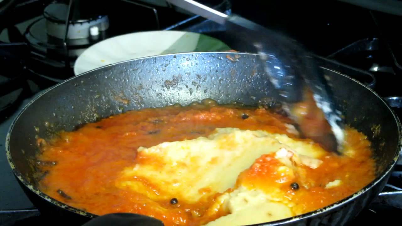 Punjabi red gravy for almost all punjabi dishes by crazy4veggie.com