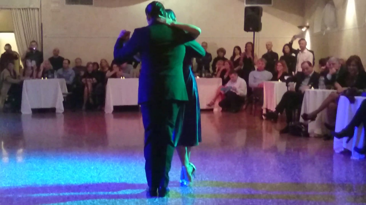Alejandro Aquino e Natalia Hills